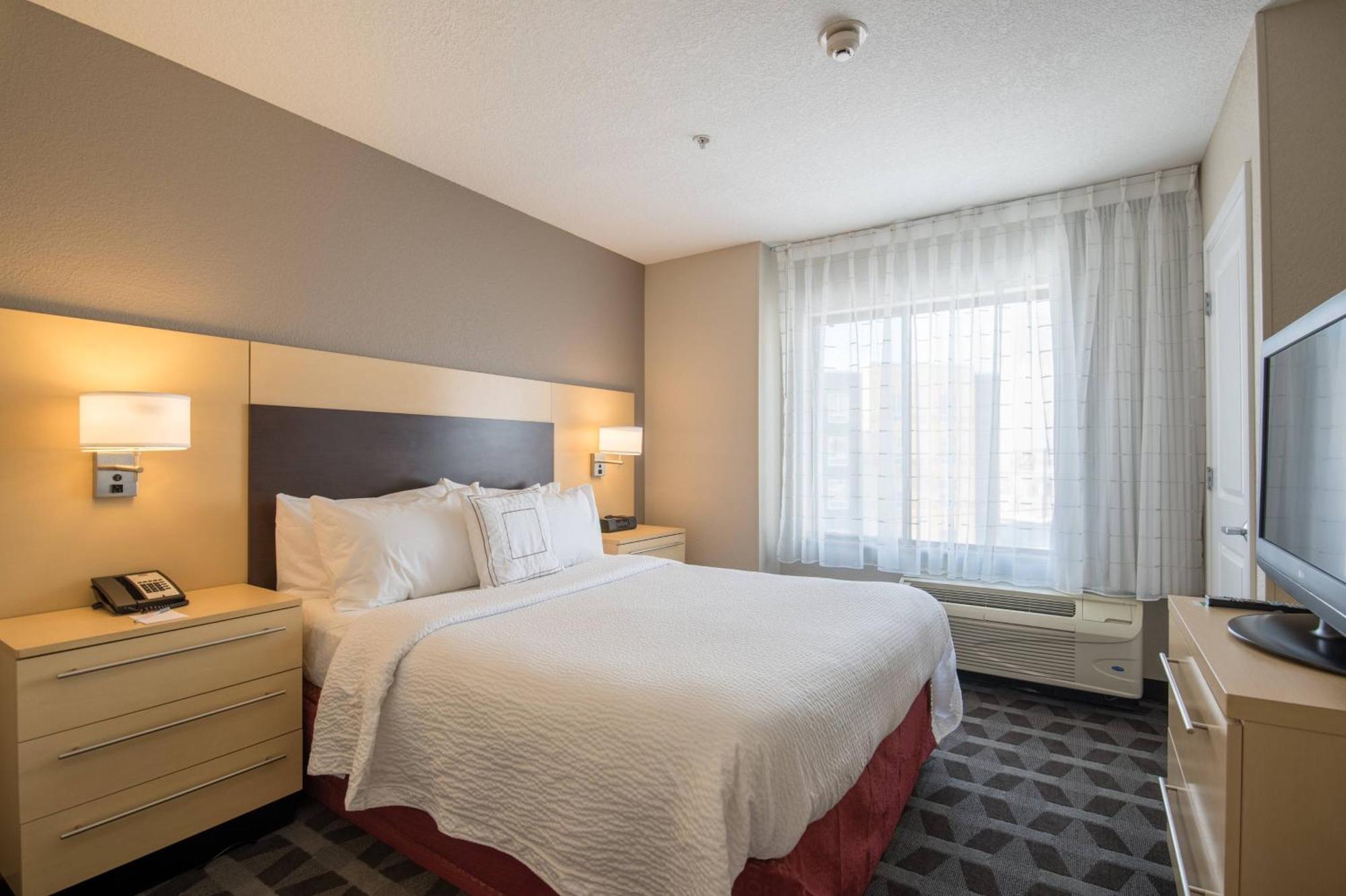 Towneplace Suites By Marriott Provo Orem Exterior photo