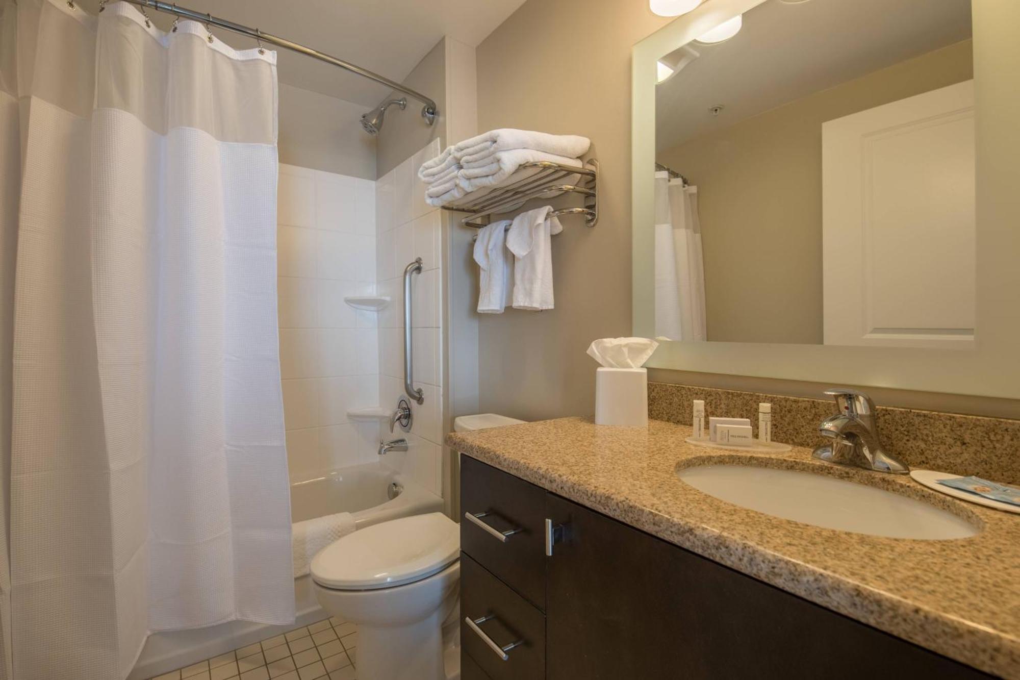 Towneplace Suites By Marriott Provo Orem Exterior photo